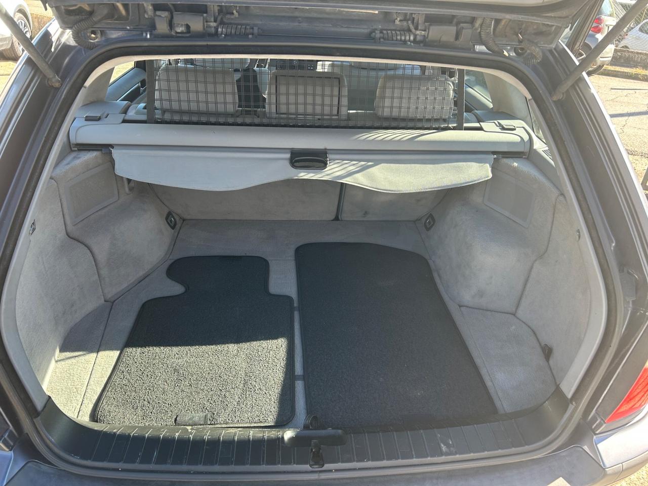 Bmw 318 318d turbodiesel cat Touring Attiva