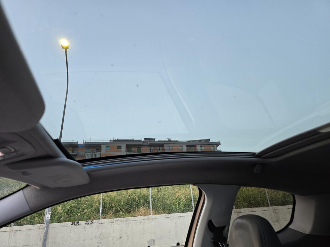 Peugeot 208 1.6 e-HDi 115 CV Stop&Start 3 porte Al