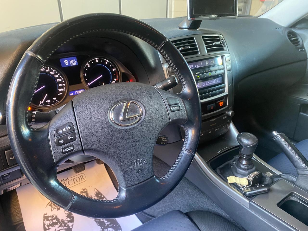 Lexus IS 220d IS 220d MC Luxury