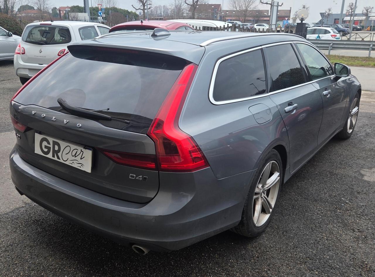 Volvo V90 D4 Inscription