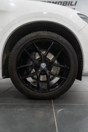 Alfa Romeo Stelvio 2.0 Turbo 280 CV AT8 Q4 First Edition