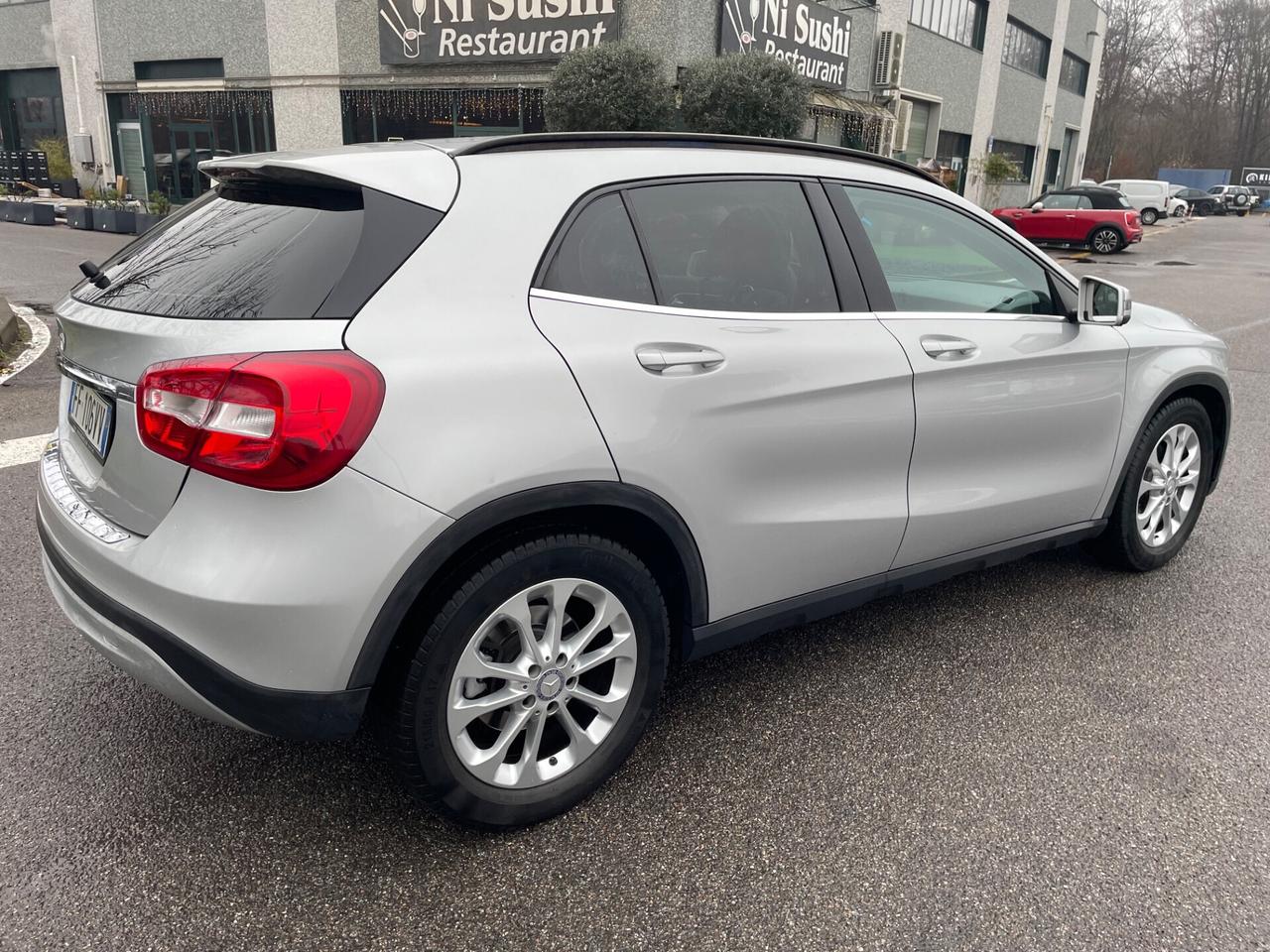 Mercedes-benz GLA 180 d Automatik*Navi*Neopatentati*