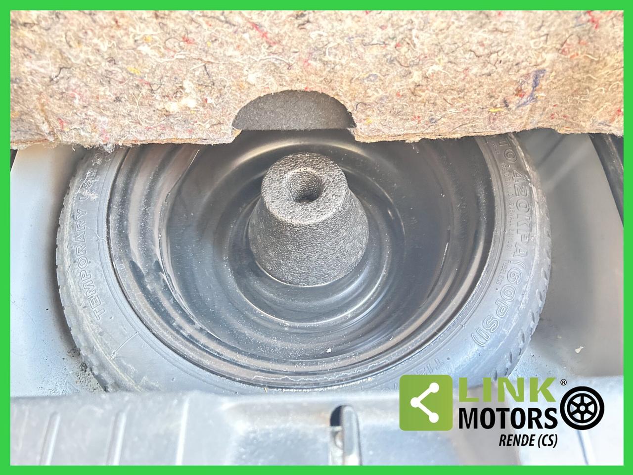 Toyota Yaris 1.0 5 porte Sol 09/2008