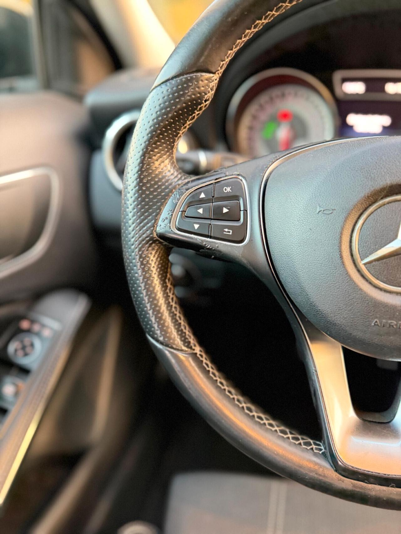 Mercedes-benz GLA 200 d Automatic NEOPATENTATI