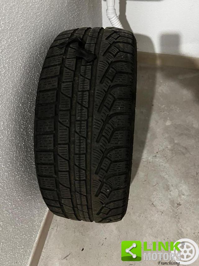 ALFA ROMEO Giulietta 1750 TBi Quadrifoglio Verde