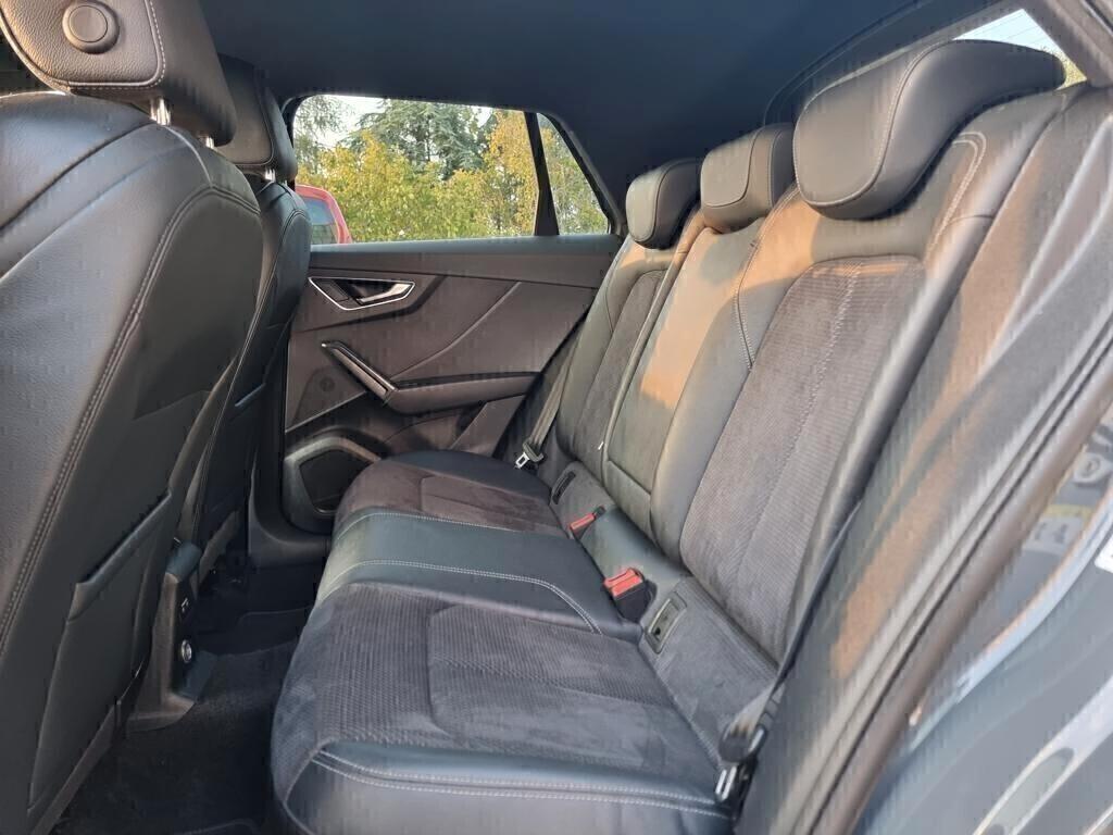 Audi Q2 - 2.0d 4x4 S-line INTERNO ed ESTERNO (35TDI quattro)