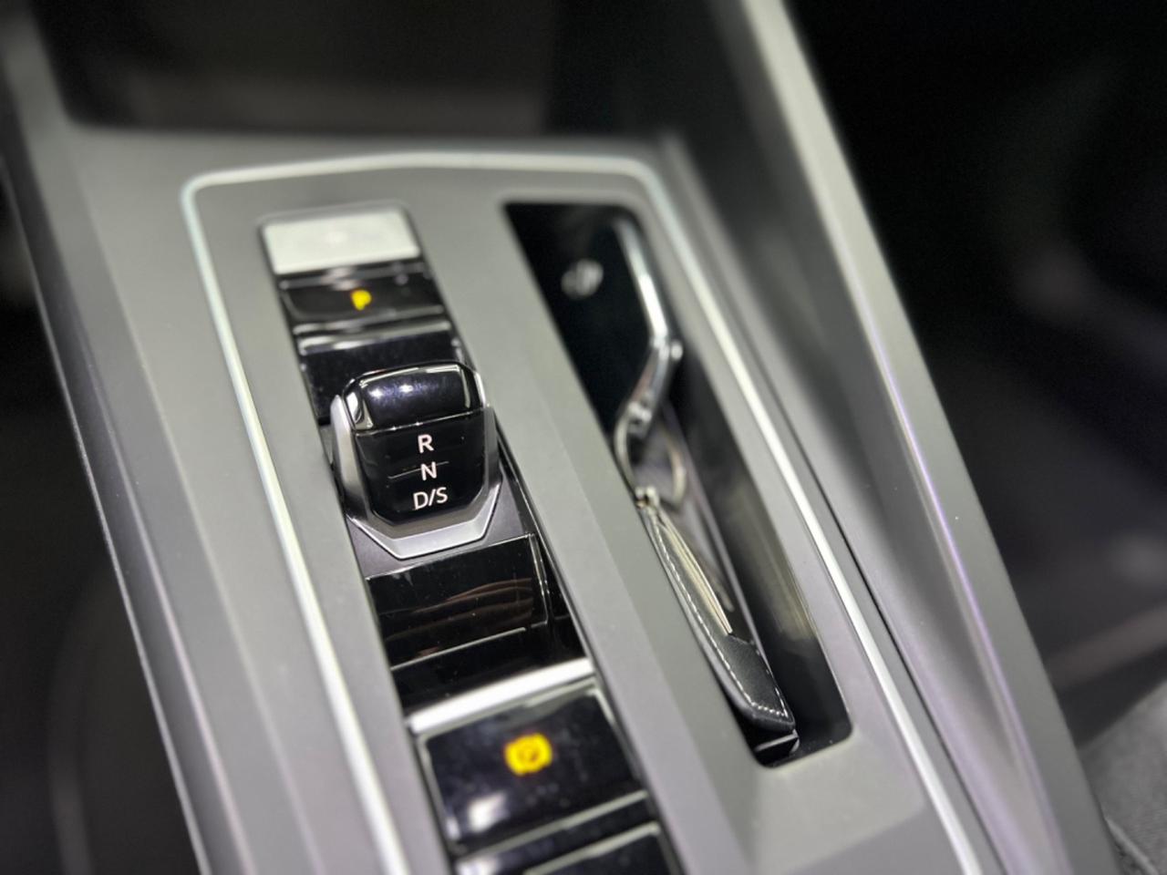 Volkswagen Golf 2.0 TDI SCR Style