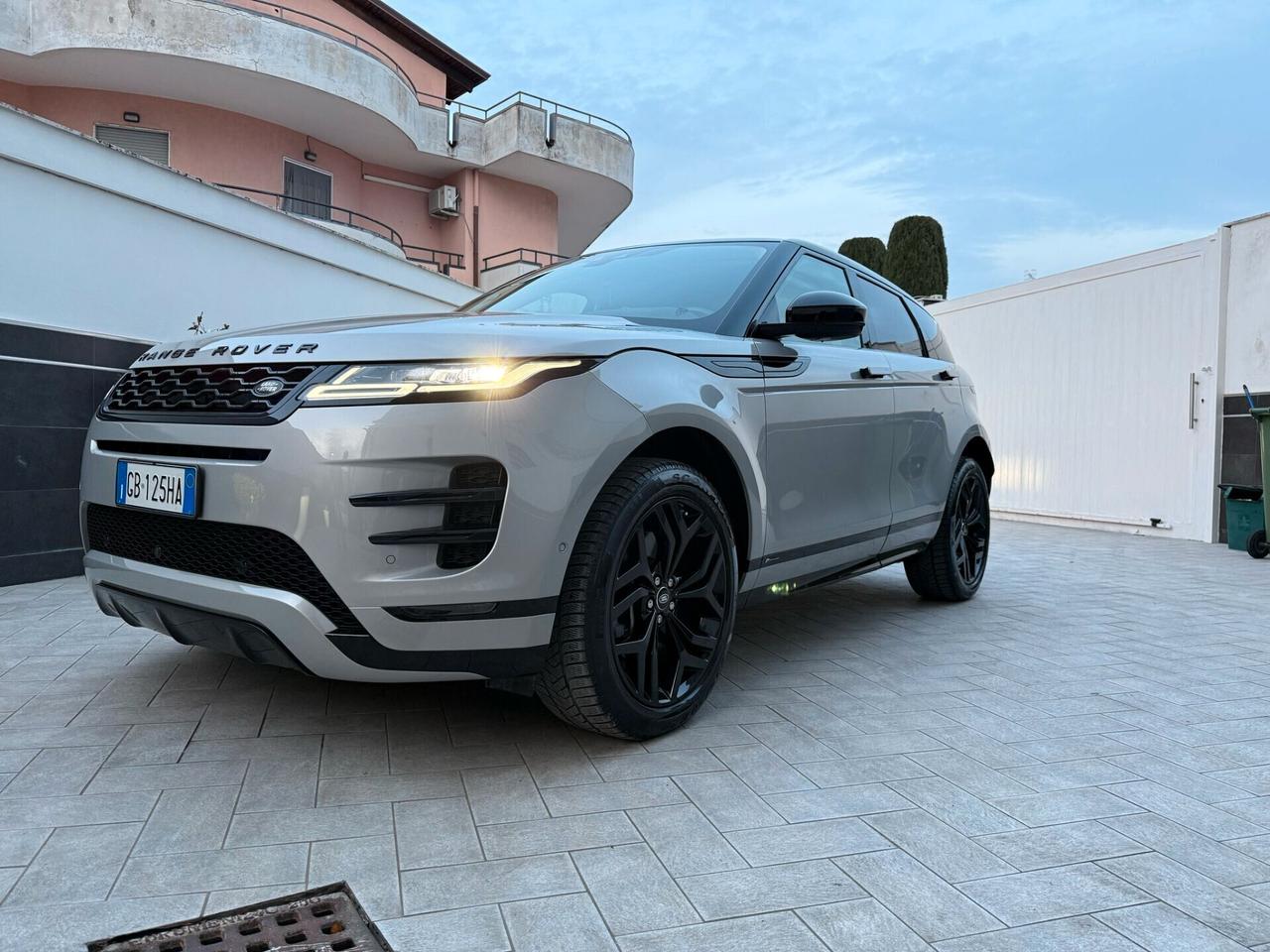 Land Rover Range Evoque 2.0D I4 240 CV AWD Auto R-Dynamic SE