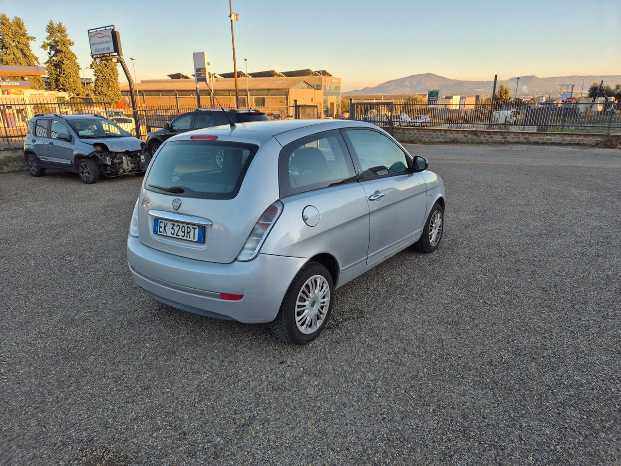 Lancia Ypsilon 1.2 69 CV Unyca