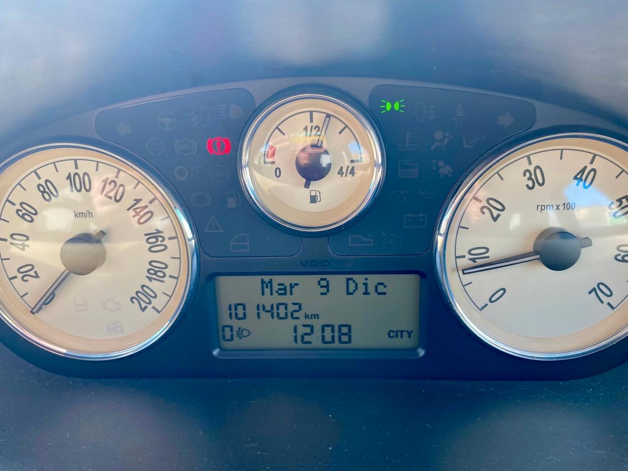 Lancia Ypsilon 1.2 Argento