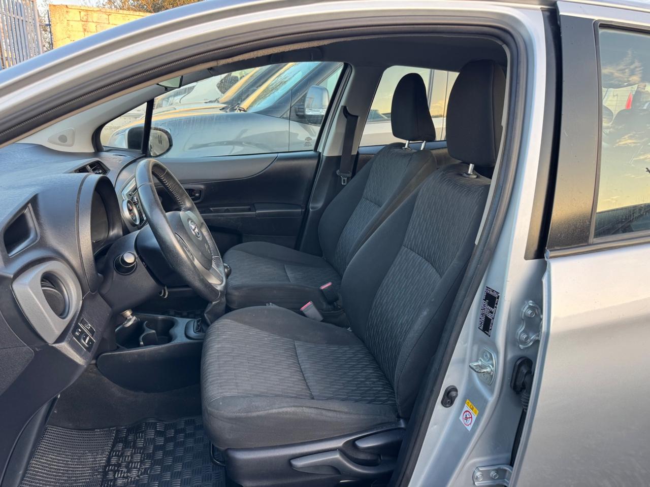 Toyota Yaris 1.4 D-4D 5 porte “NAVI”