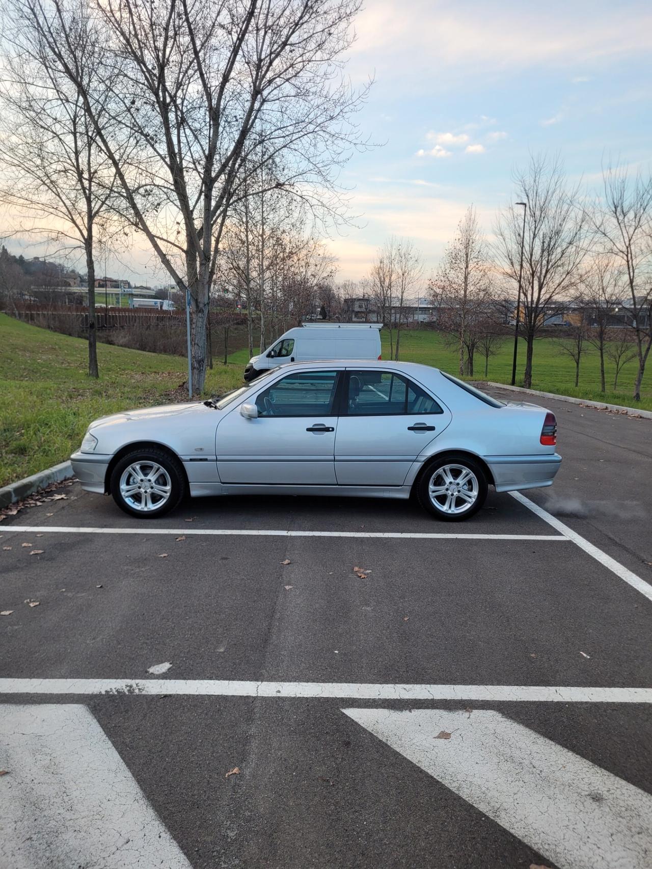 Mercedes-benz C 180 cat Elegance GPL