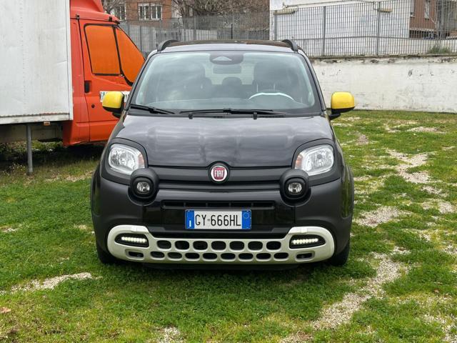 FIAT Pandina Cross Hybrid 1.0cc 70cv ANDROD/IOS CLIMATIZZATORE