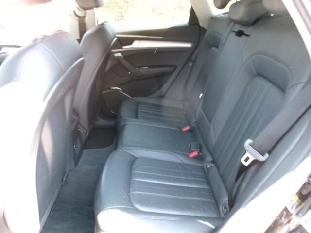 Audi Q5 2.0 TDI 150 CV Business Sport