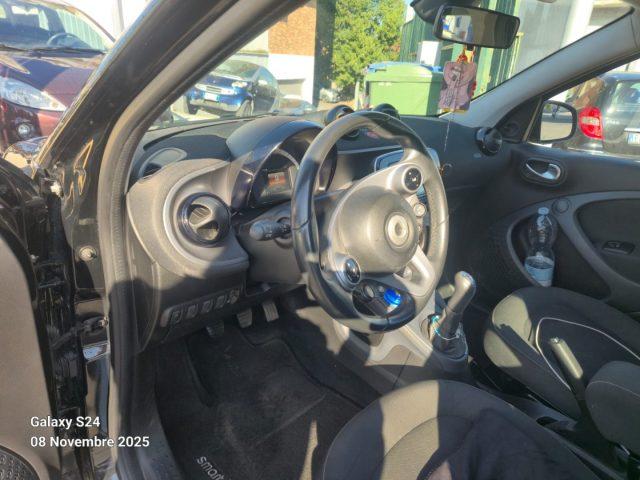 SMART ForFour 70 1.0 Passion