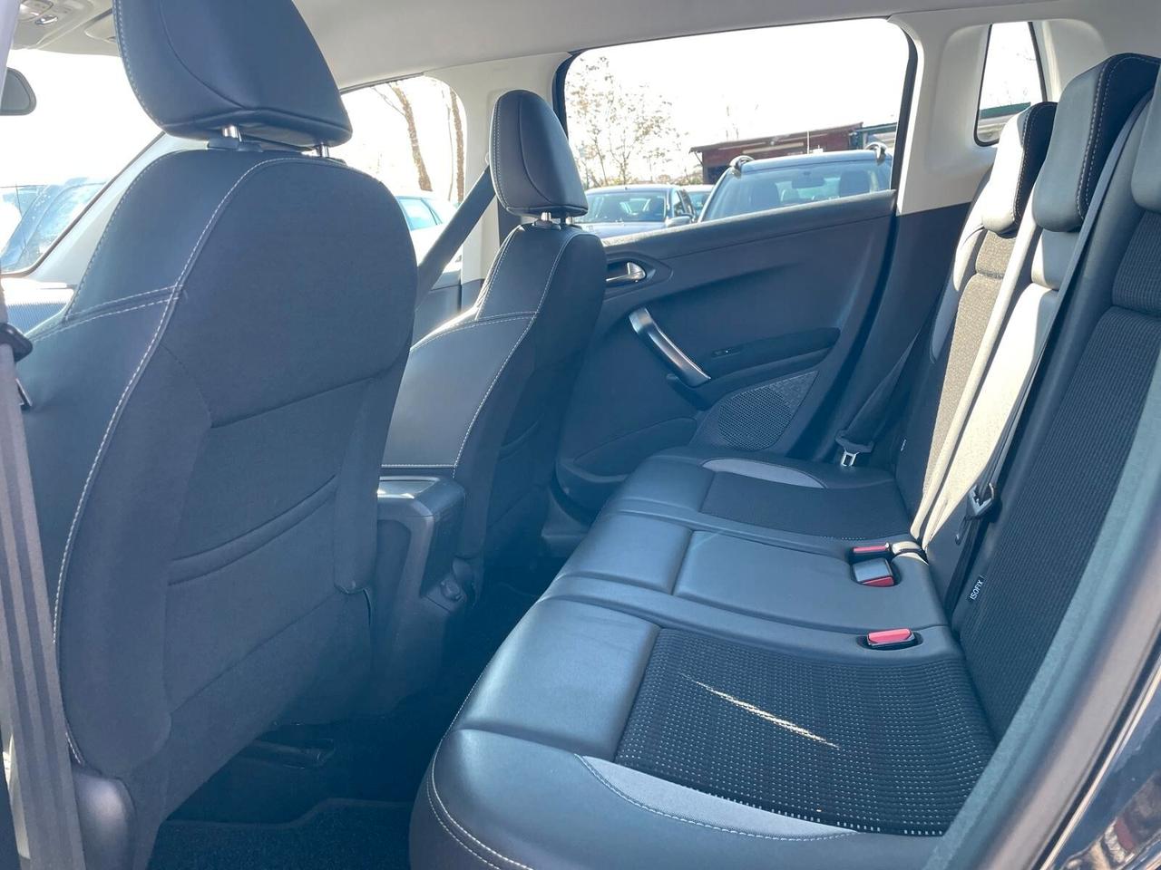 Peugeot 2008 BlueHDi 100 Black Matt