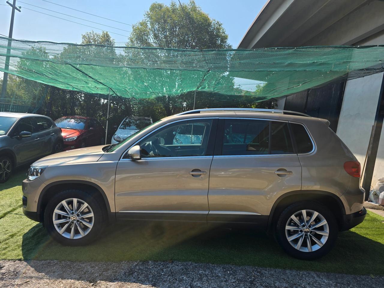 Vw Tiguan 2.0TDI 110CV SOLO 51000KM -2013