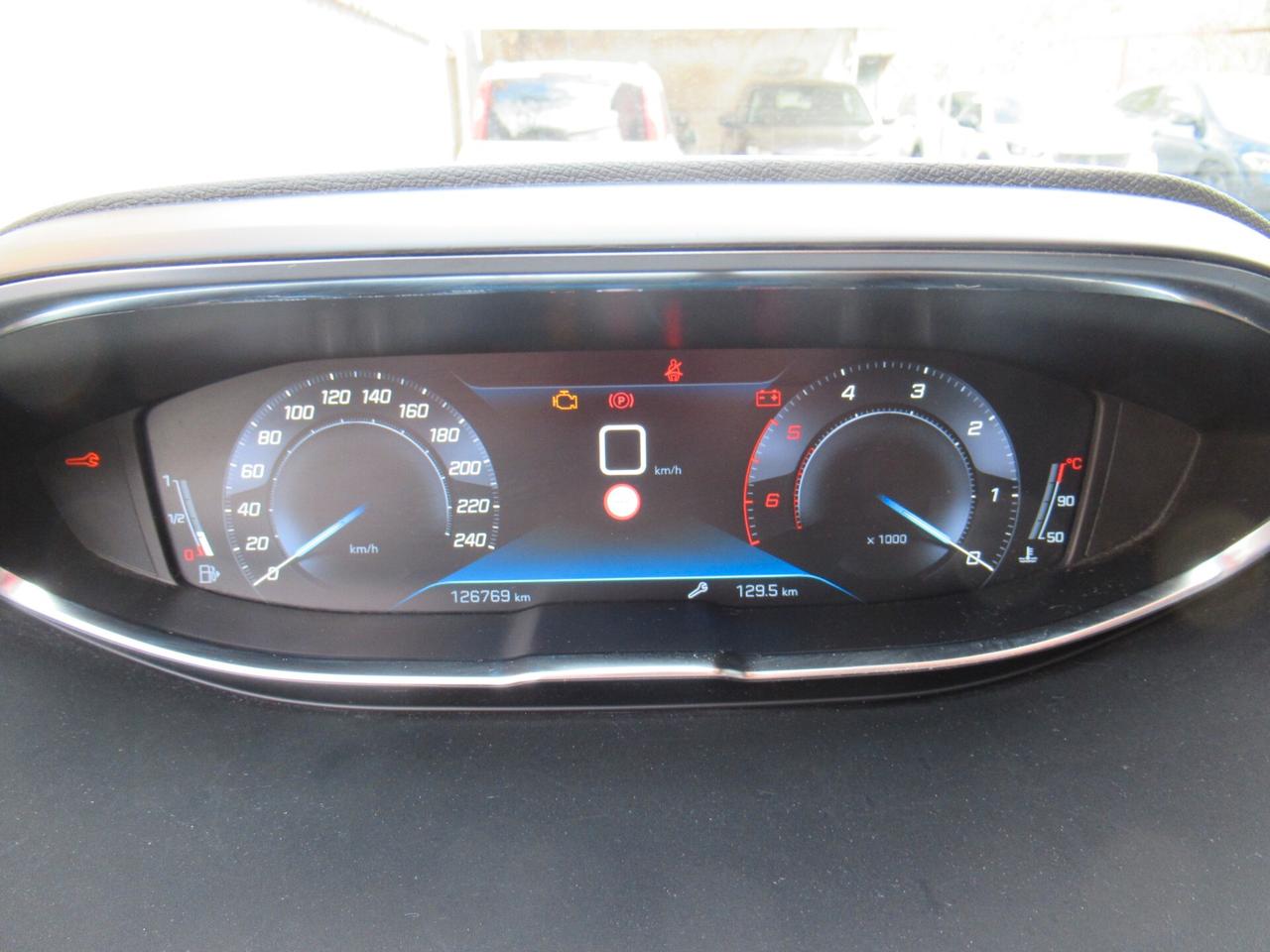 Peugeot 3008 BlueHDi 130 S&S Business