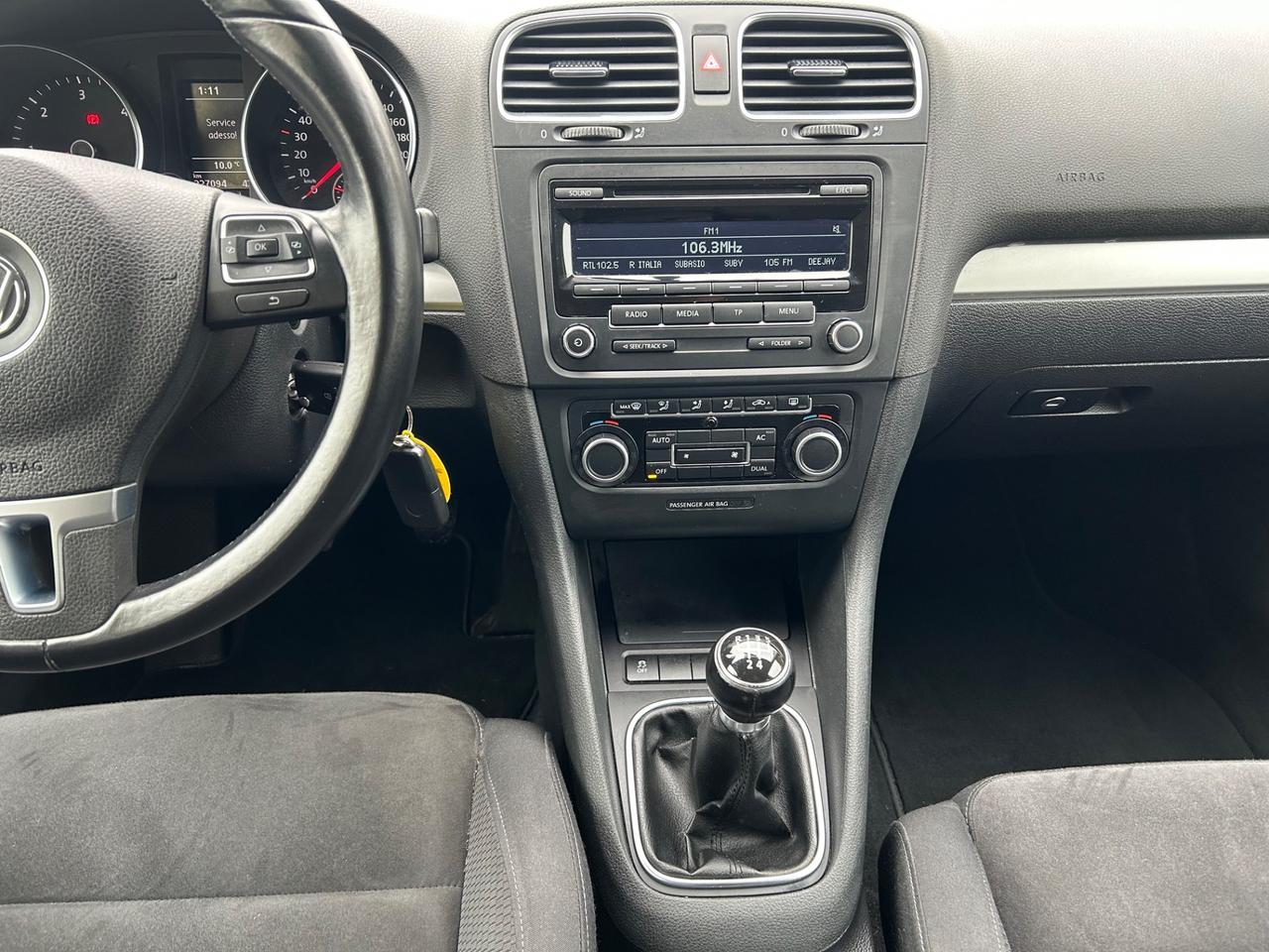 Volkswagen Golf 1.6 TDI DPF 5p. Highline