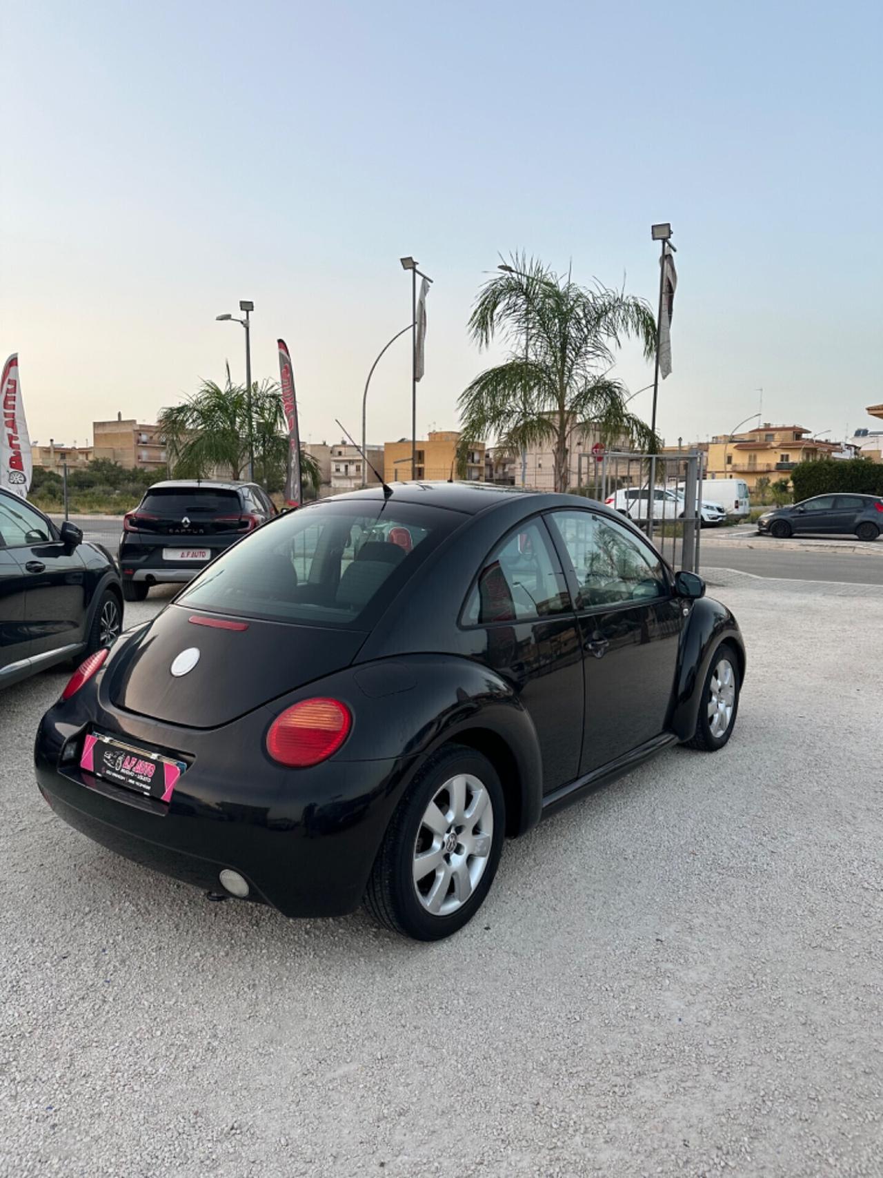 Volkswagen New Beetle 1.9 TDI 101CV