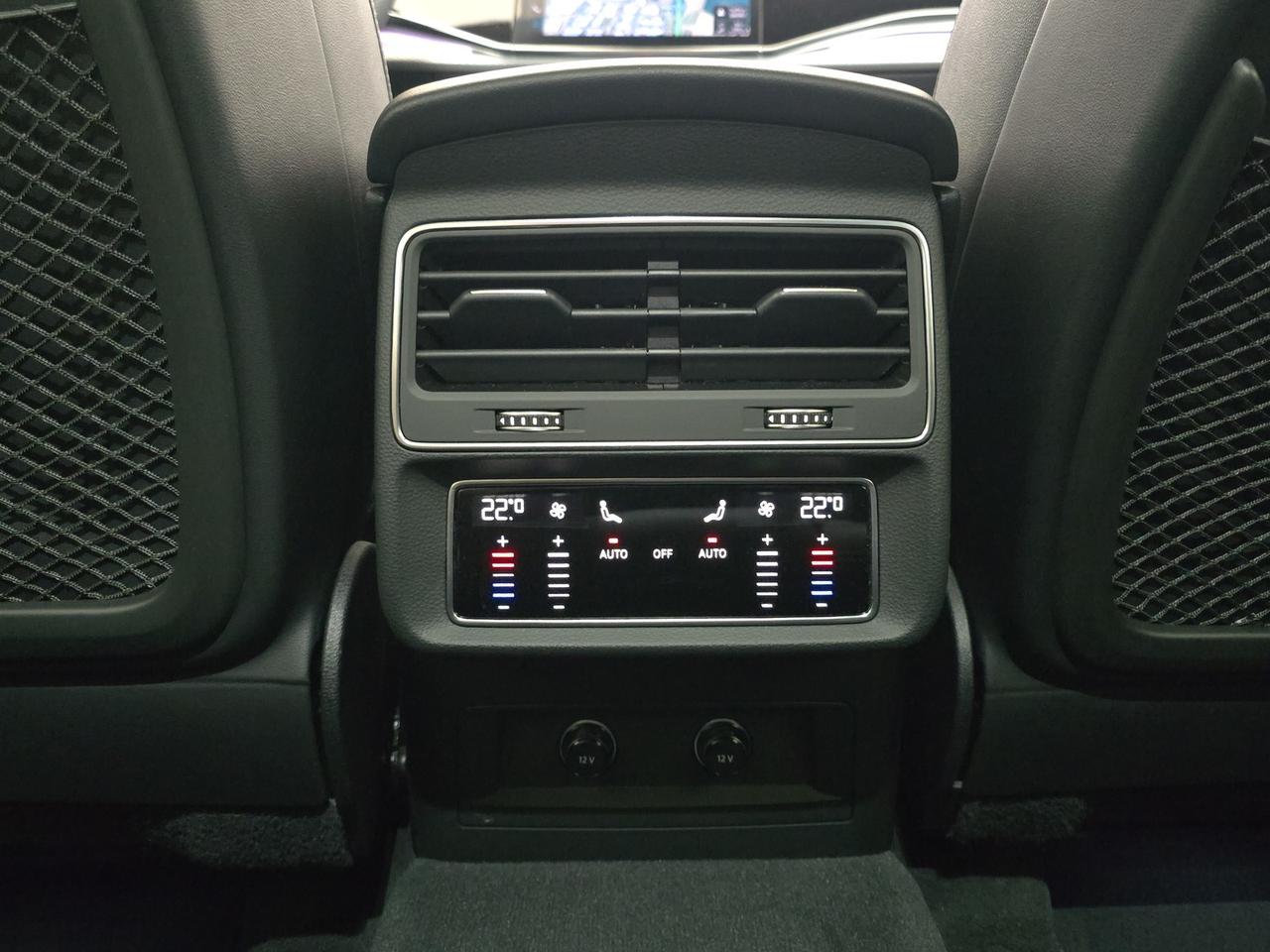 Audi Q8 3.0 tdi mhev s line edition quattro 286cv tiptronic