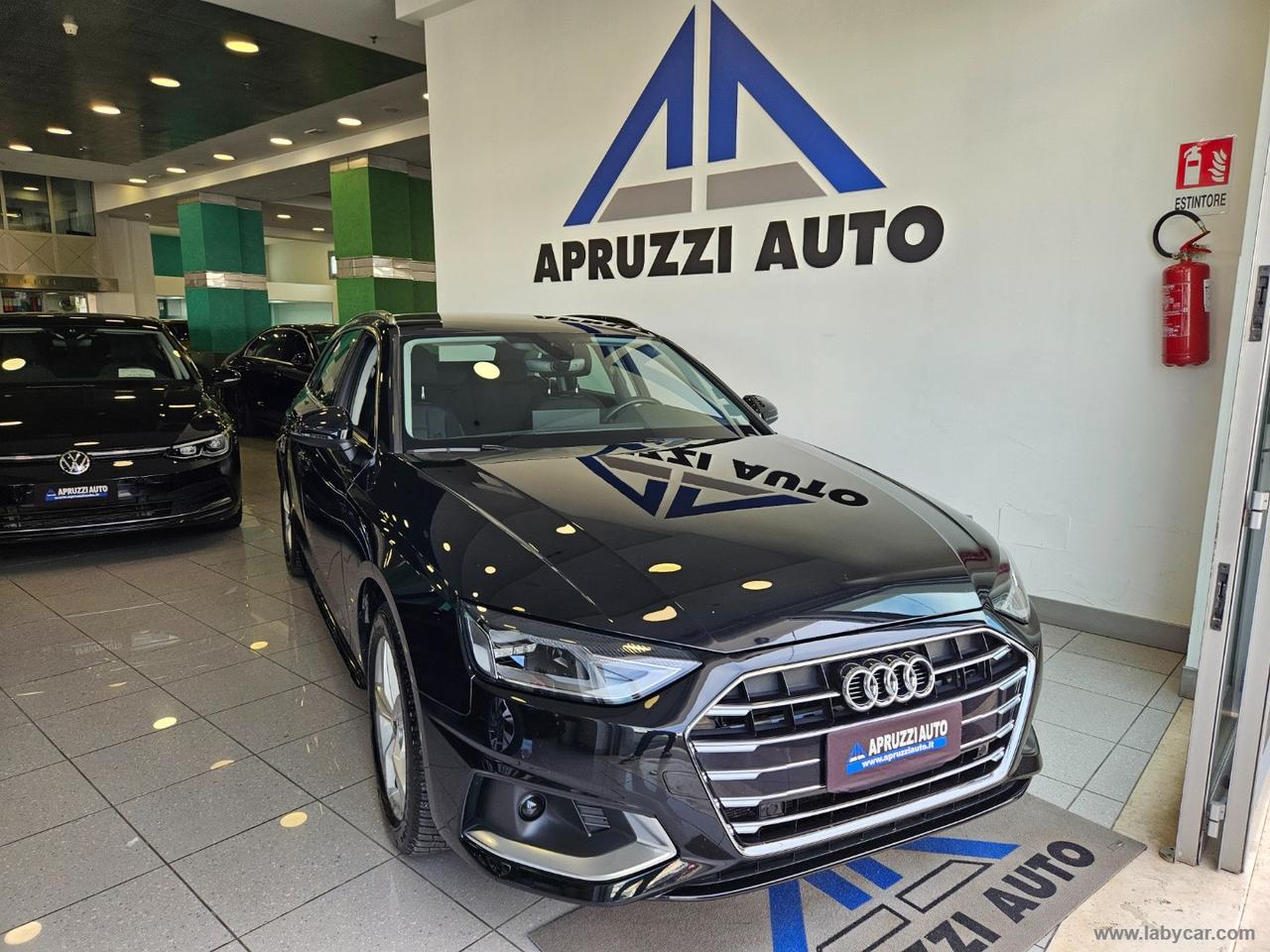 AUDI A4 Avant 30 TDI MHEV 136CV S tronic Business SPORT