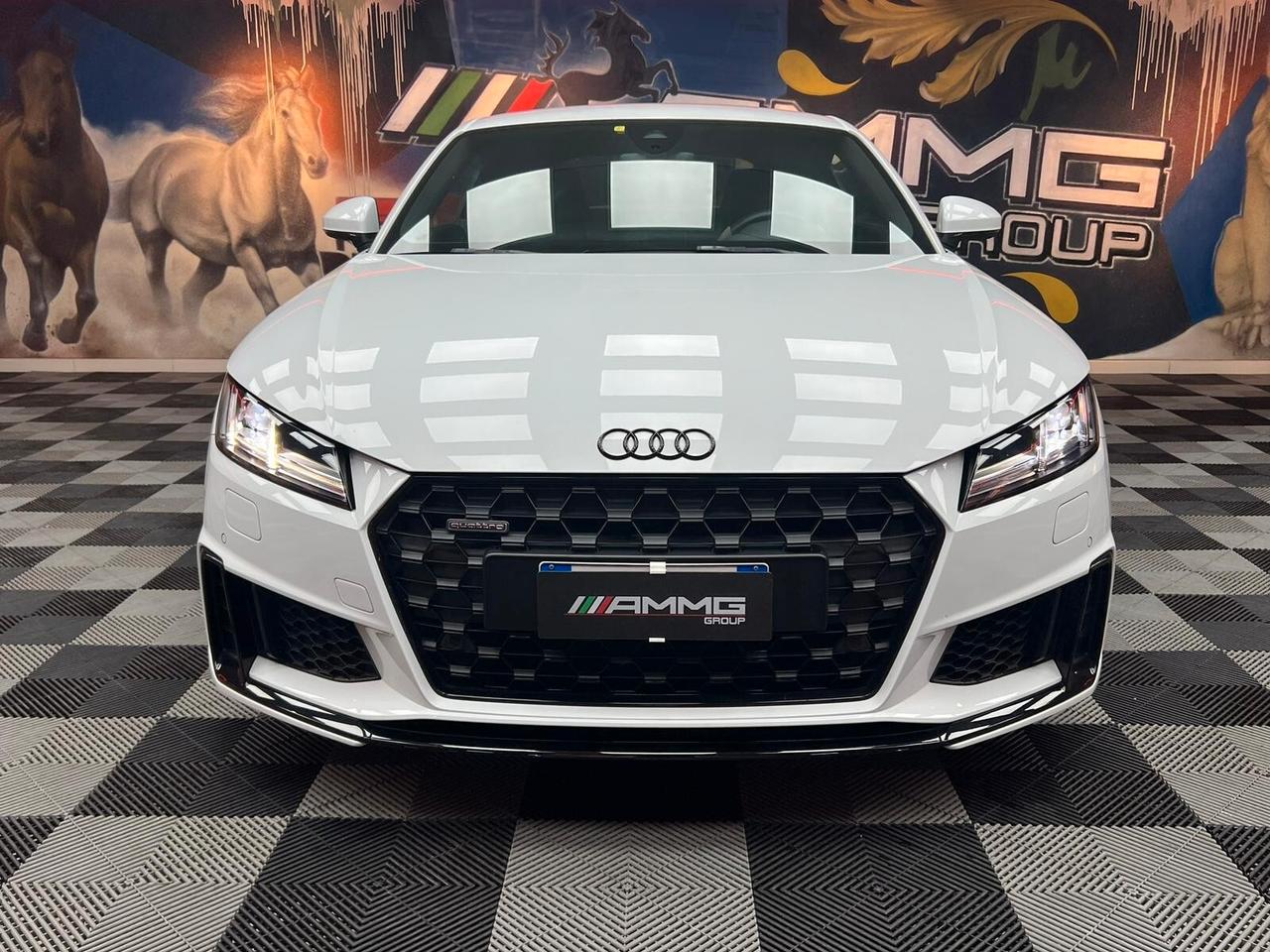 Audi TT Coupé 45 TFSI quattro S tronic (929)