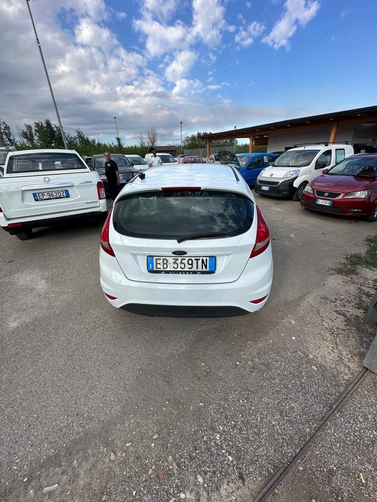 FORD FIESTA 1.4 GPL TITANIUM – 97 CV – 5 PORTE