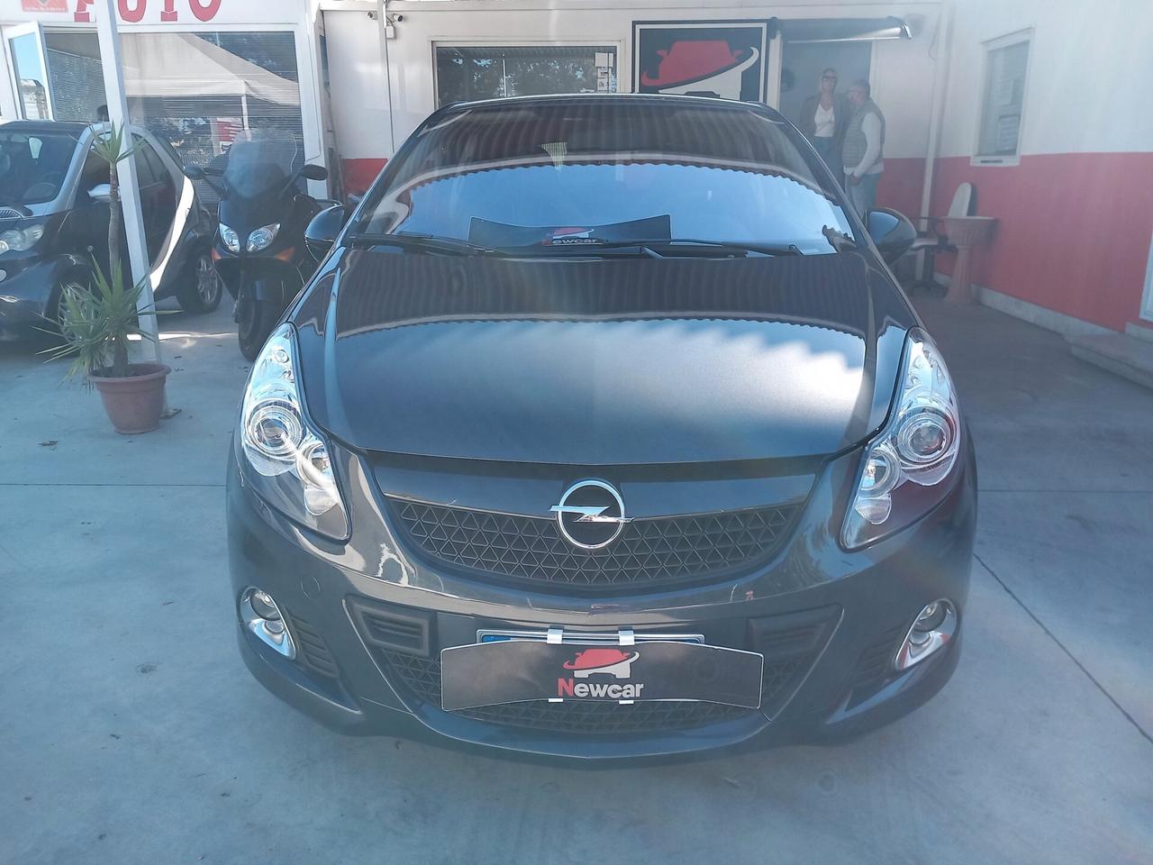 Opel Corsa 1.6 T 192CV 3 porte OPC TENUTA IN AMNIERA MANIACALE PARI AL NUOVO