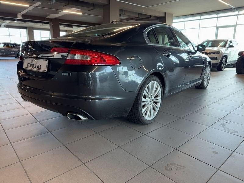 Jaguar XF XF 3.0 D V6 Luxury