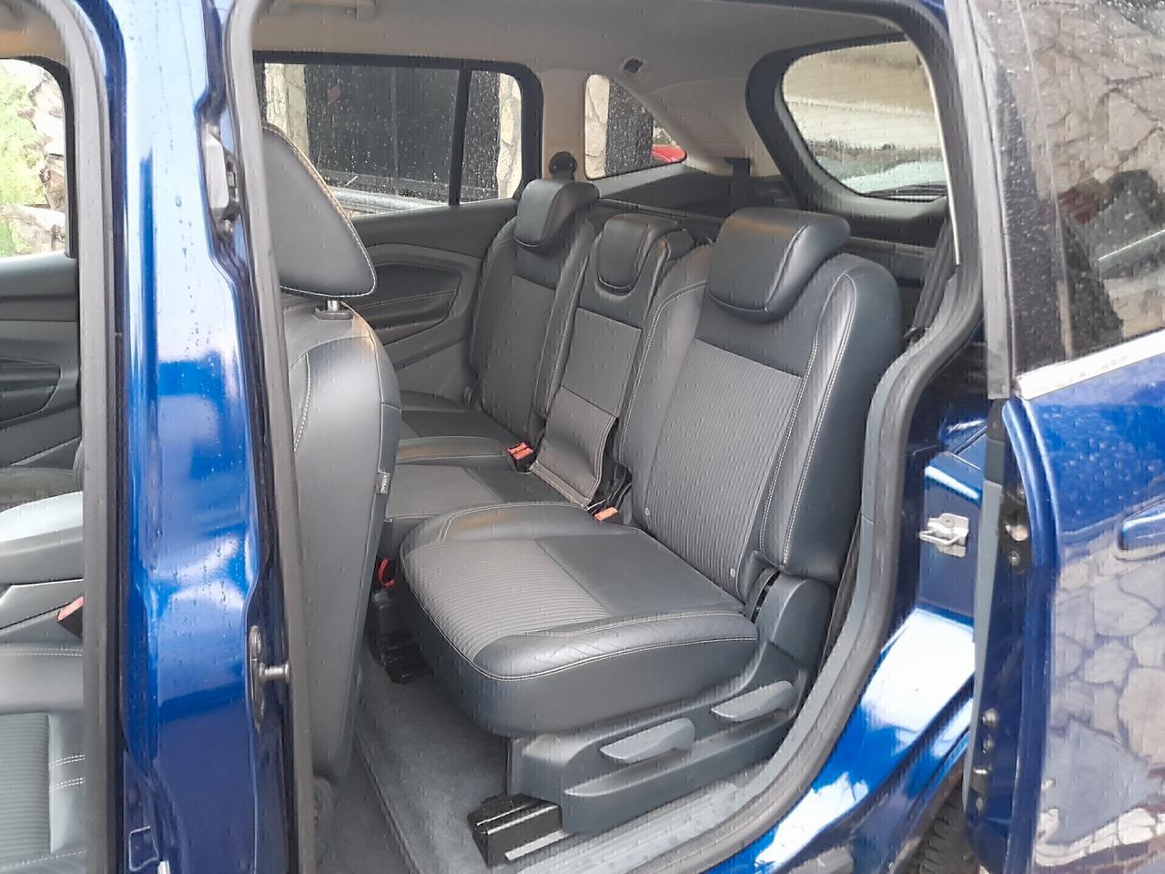 CAMBIO AUTOMATICO - 7 POSTI - GUIDA A DESTRA