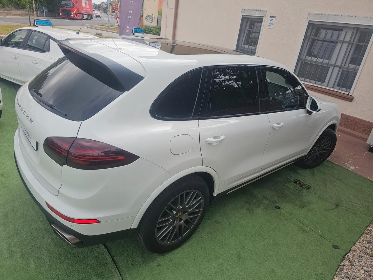 Porsche Cayenne 3.0 Diesel Platinum Edition