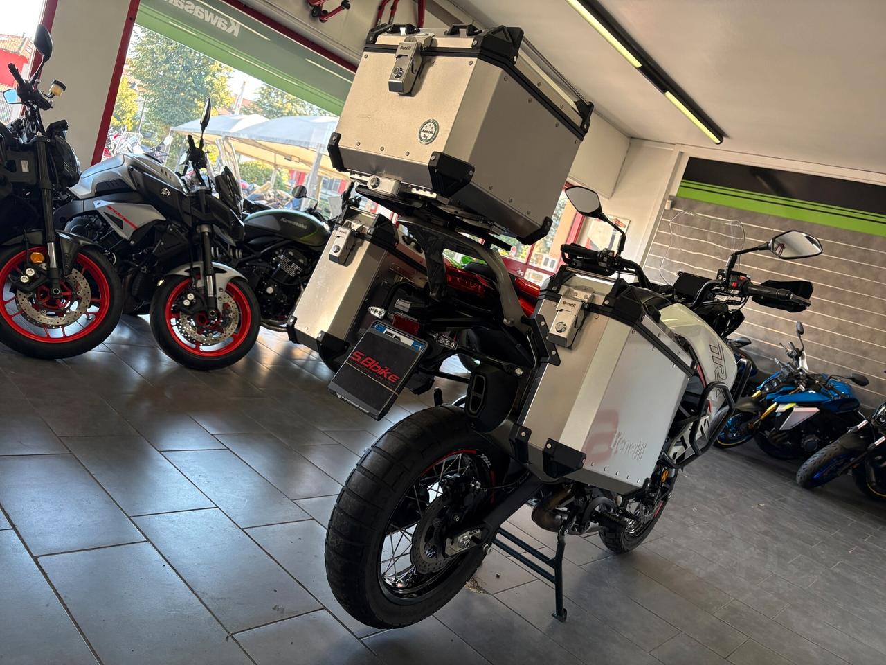 Benelli TRK 702 X