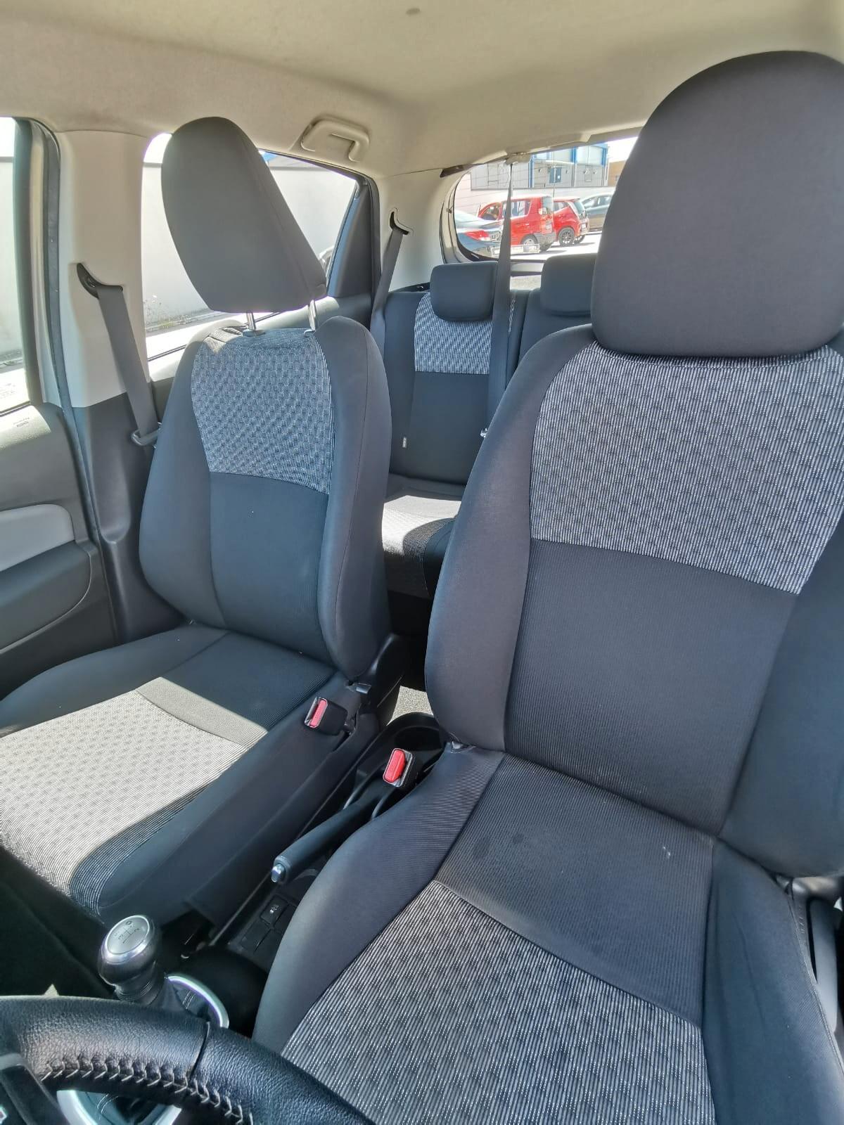Toyota Yaris 1.0 5 porte Active - 2015