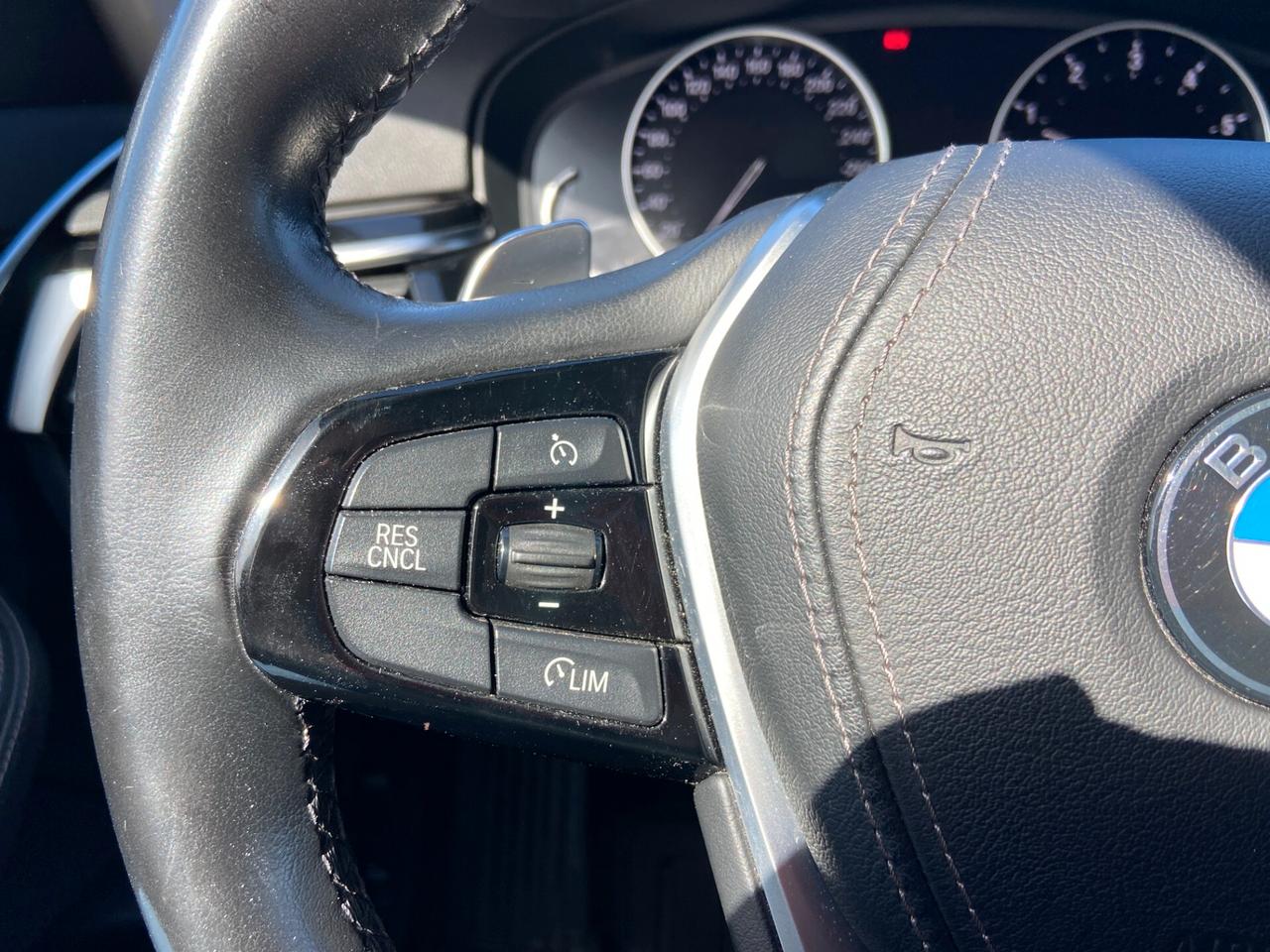 BMW 520i Serie 5 Touring Sport Line auto