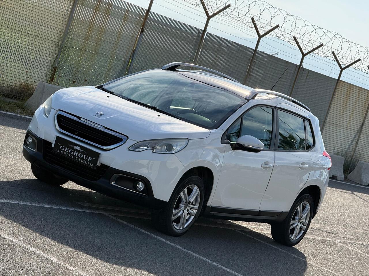 Peugeot 2008 BlueHDi 100 Allure-TETTO-FULL-PERMUTABILE