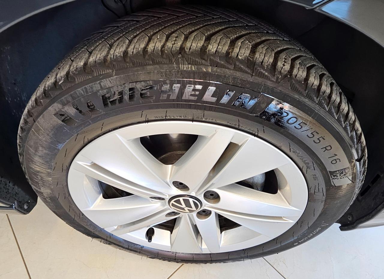 Volkswagen Golf 2.0 TDI DSG SCR Style