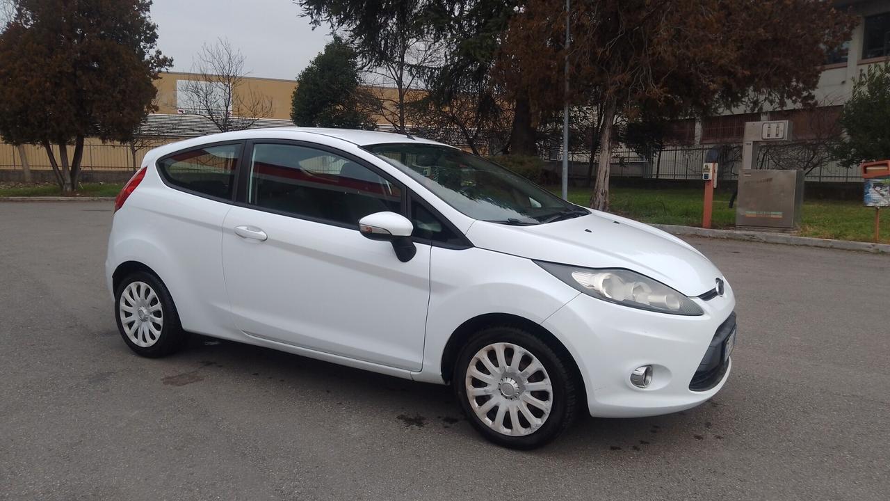 Ford Fiesta 1.2 60CV 3p. Tit. BZ GPL 2036 neop 13