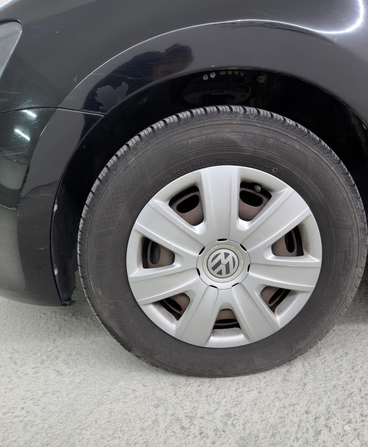 VOLKSWAGEN POLO (anno 2012)