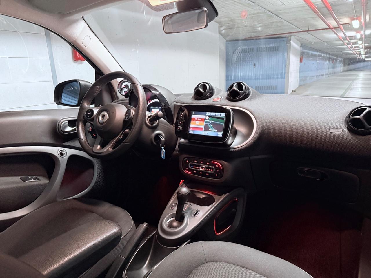 Smart ForTwo Superpassion LED NAVI RETROCAMERA