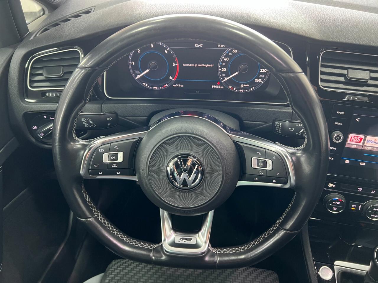 Volkswagen Golf 7.5 1.6 TDI 115CV 5p. R-LINE