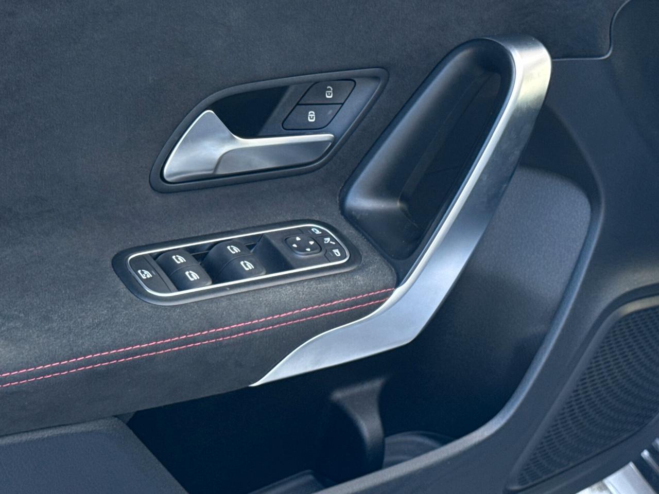 Mercedes-benz A 180d Automatic Premium*AMG LINE*TETTO*UNIPRO*