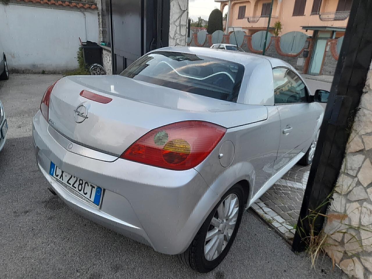 Opel Tigra TwinTop 1.4 16V Enjoy