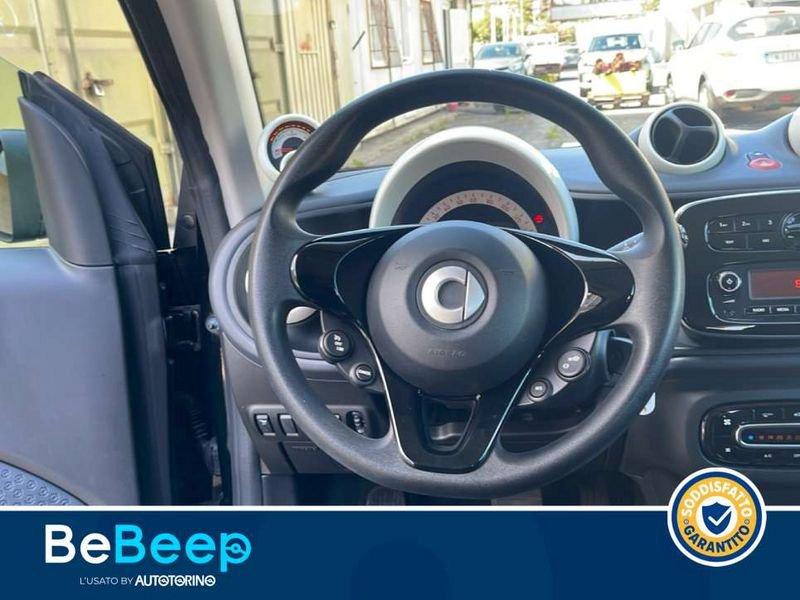 smart fortwo EQ PURE 22KW