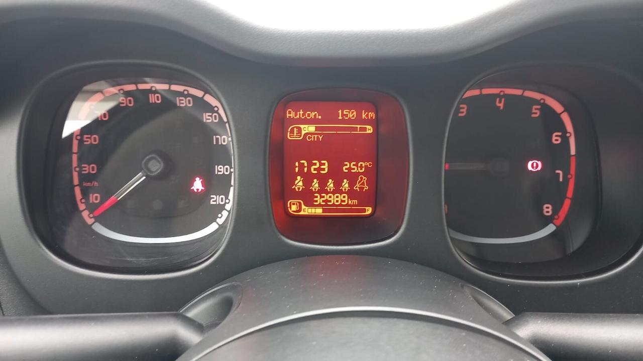 Fiat Panda 1.2 Connected by Wind cross