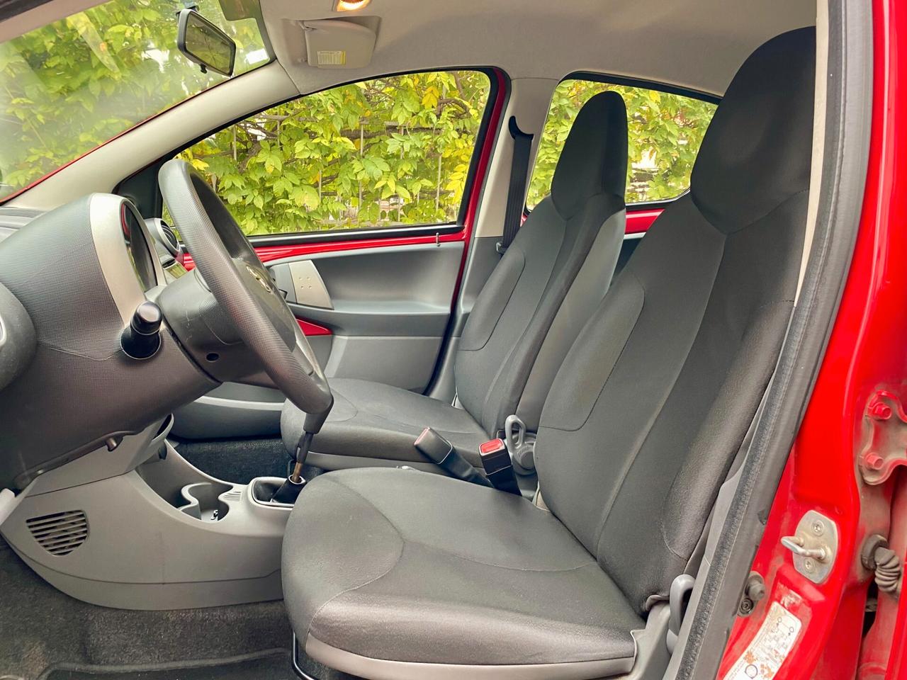 Toyota Aygo 5p 1.0 68cv Sol Red Edition UNICO PROPRIETARIO