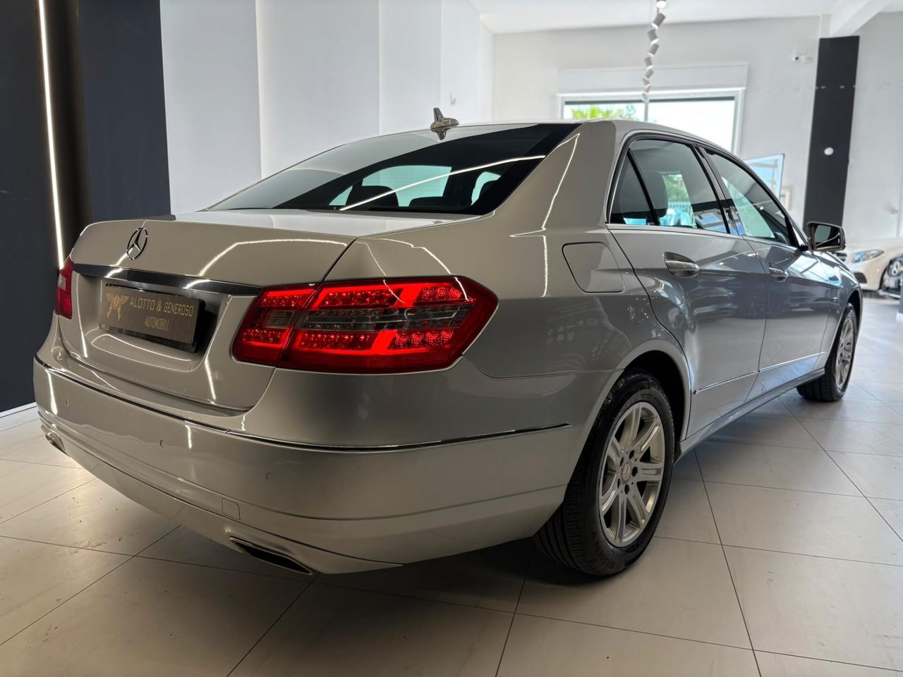 Mercedes-benz E 220 CDI 2.2 170 CV BlueEFFICIENCY Avantgarde