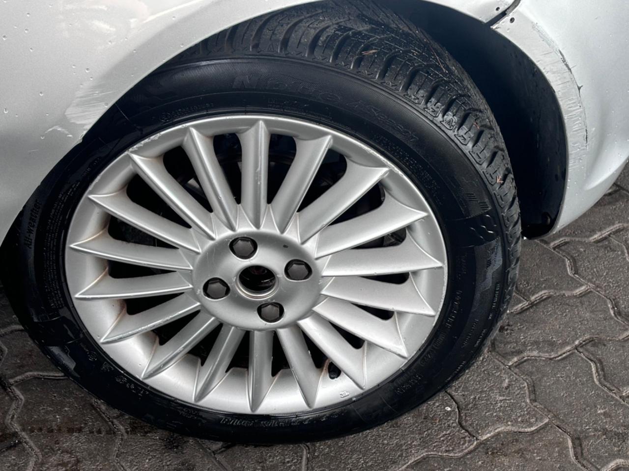 Opel Corsa 1.4 16V 3 porte Sport EURO 5