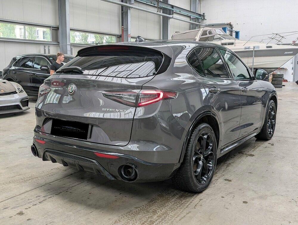 Alfa Romeo Stelvio Veloce Q4 Autm. 4WD MEMORYACC R-CAM