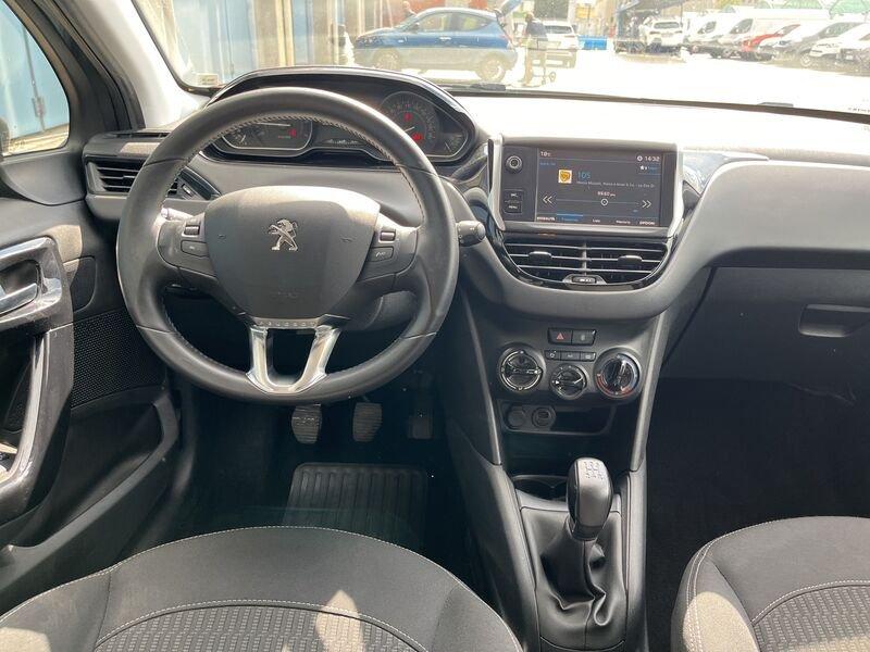 Peugeot 208 I 2015 1.2 puretech Active s&s 82cv 5p neopatentati